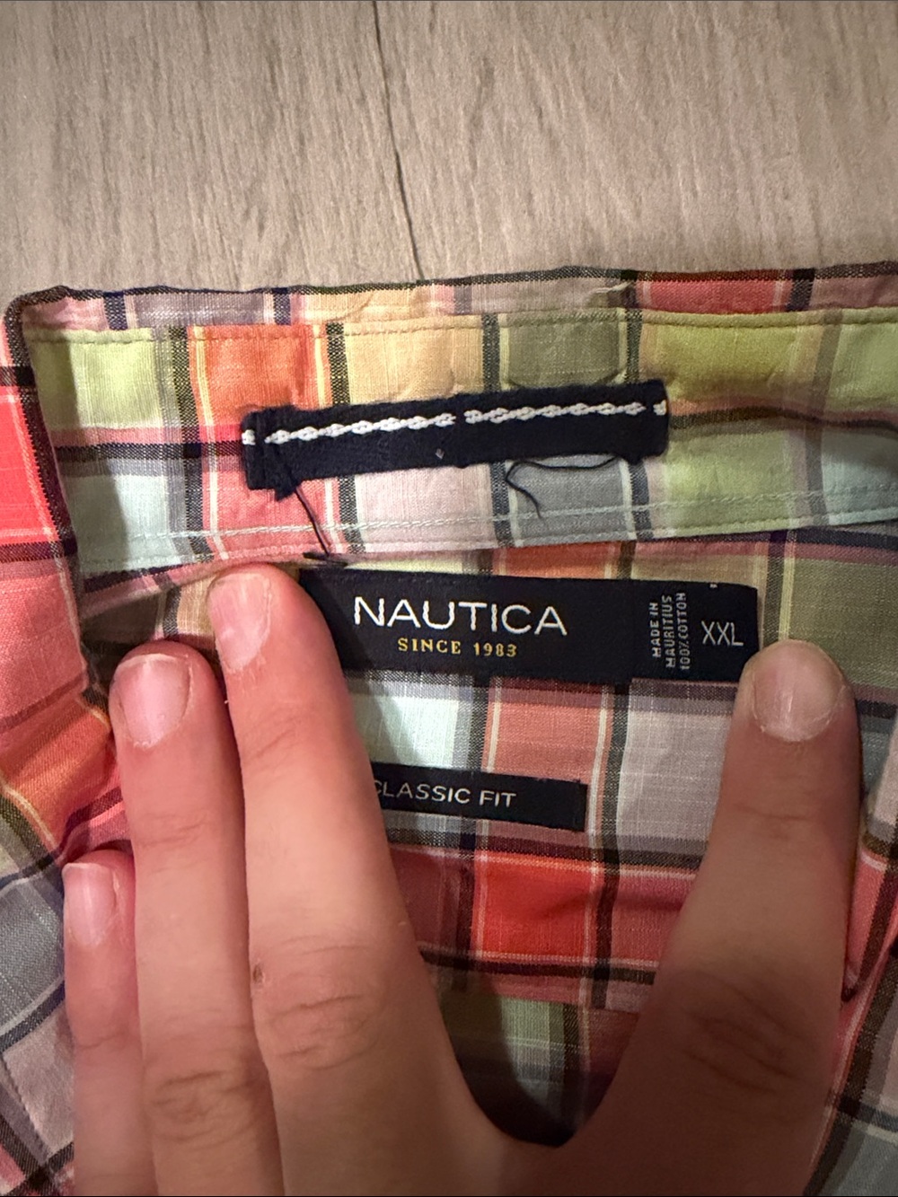 Nautica Men’s Colorful Plaid Button Down Shirt Size: XXL - Picture 3 of 3